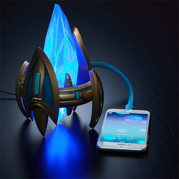 Starcraft Protoss Pylons lead the charge for your USB powered gear 9