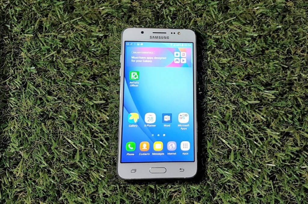 [Review] Samsung Galaxy J5 (2016) - The Fifth Element Revisited 10