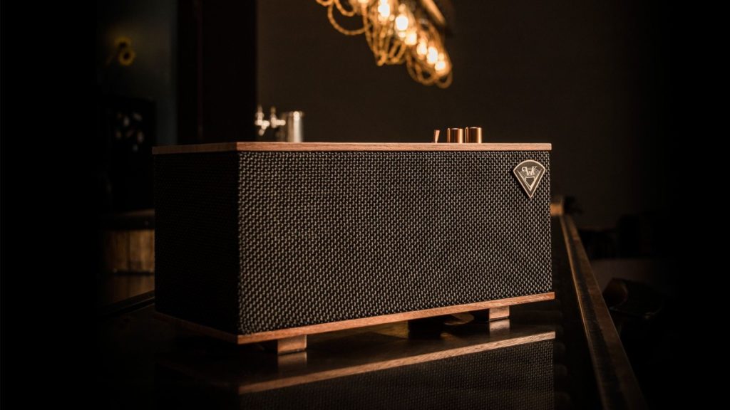 Klipsch's new Heritage speakers blend old-school looks with cutting edge audio 2