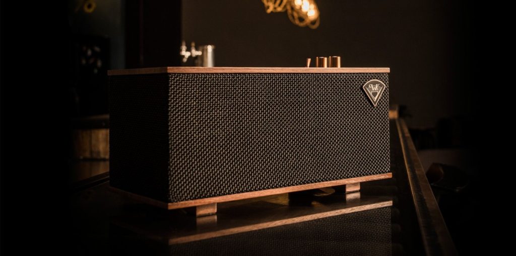 Klipsch's new Heritage speakers blend old-school looks with cutting edge audio 1