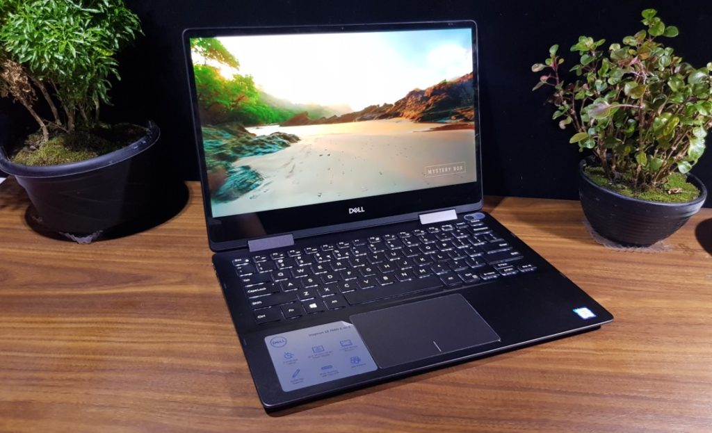 [Review] Dell Inspiron 13 (7386) 7000 2-in-1 - Black Beauty 2