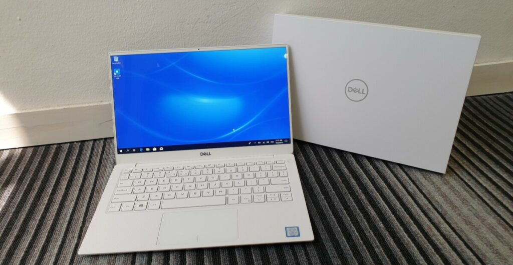 Dell XPS 13 9380 with box