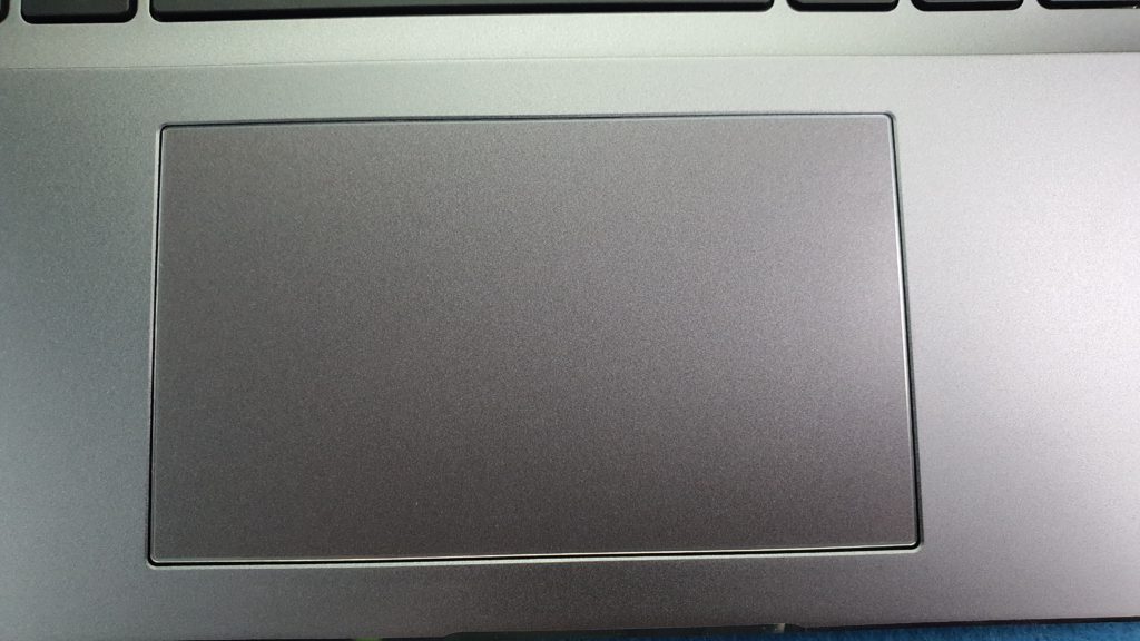 Asus VivoBook S14 M433 Review touchpad