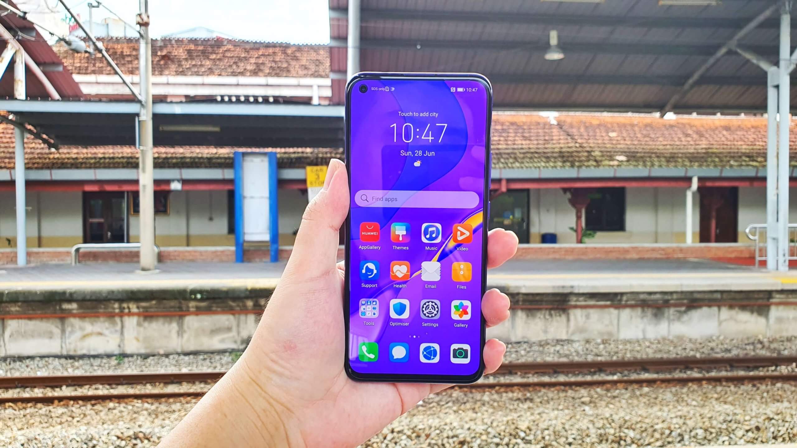 Huawei nova 7 5G review - Huawei's most 
