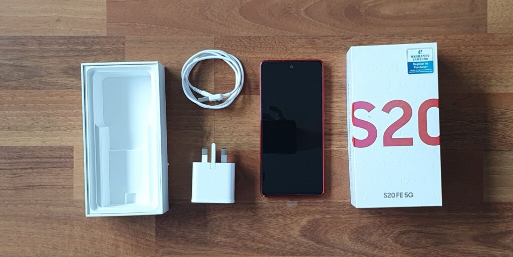 Samsung Galaxy S Fe 5g Review Fantastic Value Packed Flagship Phone For Fans Hitech Century