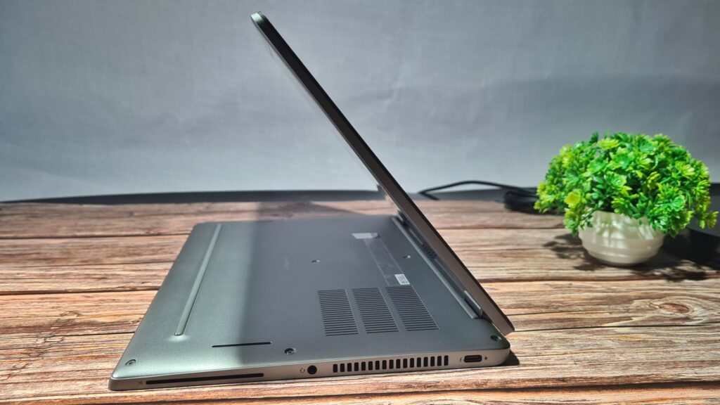 Dell Latitude 7320 2-in-1 Review  side angle