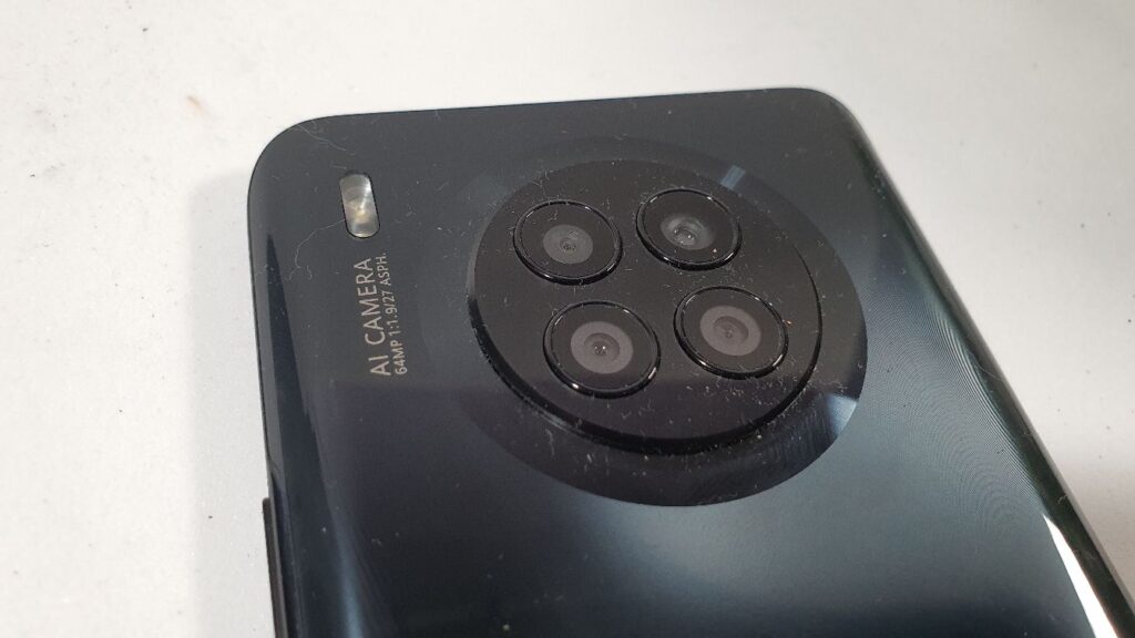 Huawei nova 8i Review rear camera