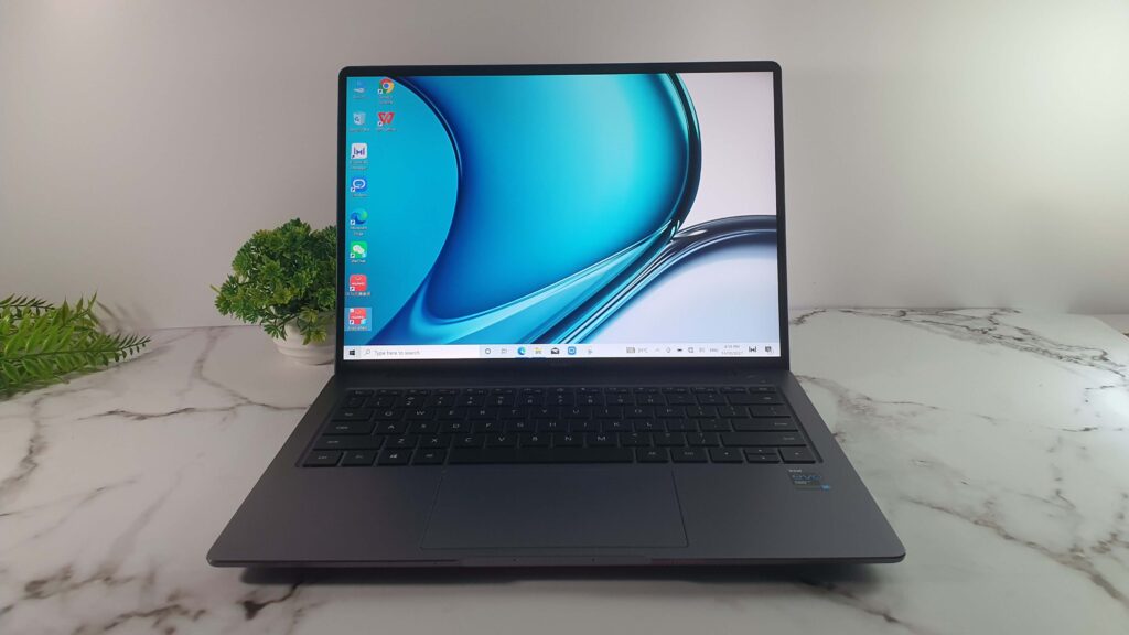 Huawei MateBook 14s i7 Review front