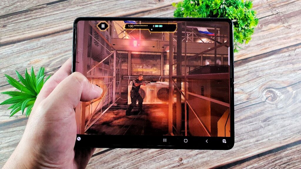 Here's why the Samsung Galaxy Z Fold3 5G is an amazing phone for gaming | Hitech Century
