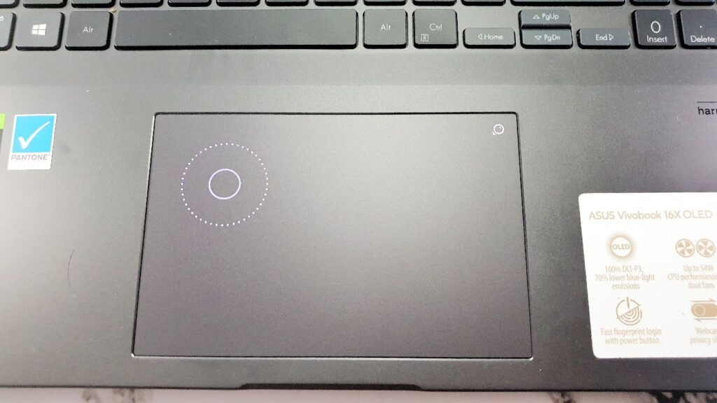 Asus Vivobook Pro 16X OLED M7600Q review dialpad