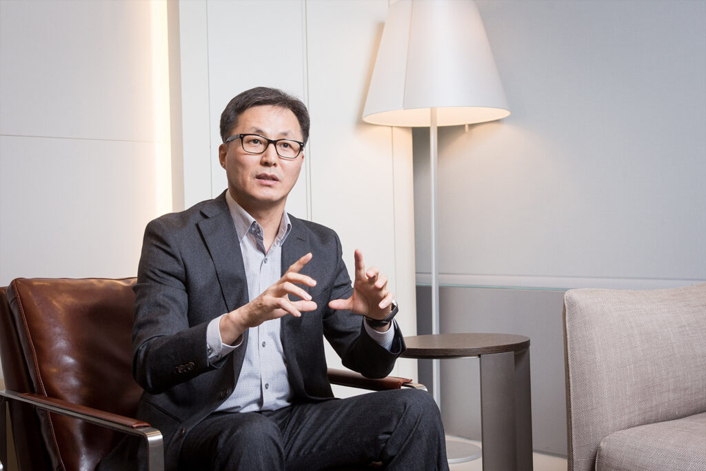 Hark-sang Kim, Corporate EVP & Head of New Computing R&D Team at Samsung Electronics