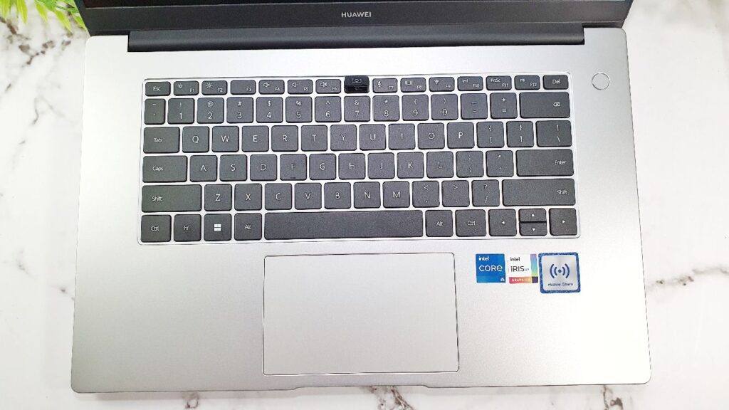 Huawei MateBook D 15 2022 Review keyboard
