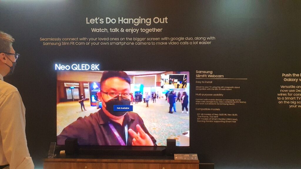 Samsung Neo QLED 8K TV 2022 video call