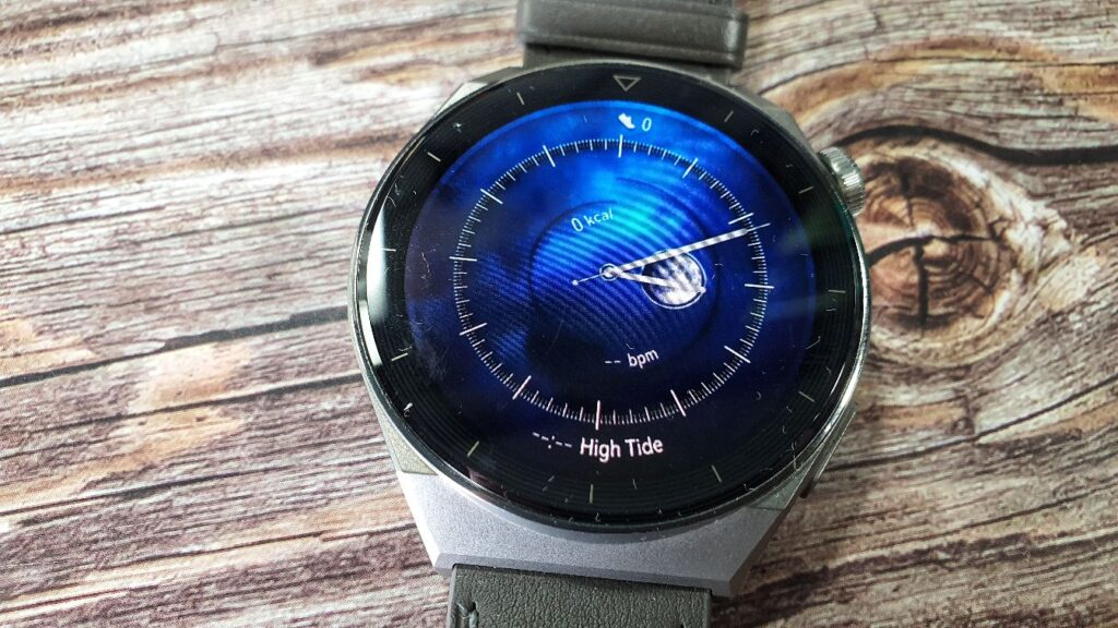 Huawei Watch GT 3 Pro Titanium Review front
