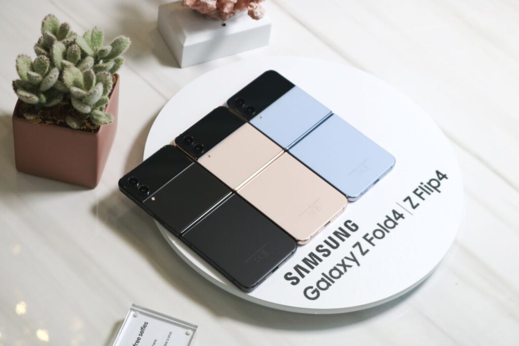 Samsung Galaxy Z Flip4 black beige and blue
